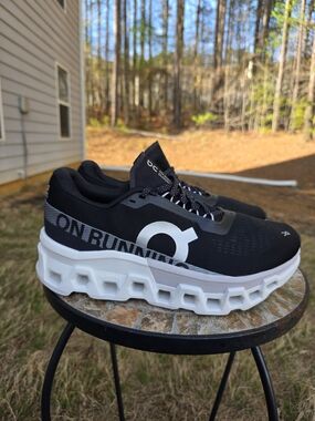On Cloudmonster 2 3ME10121197 Black Frost Running Shoes Sneaker Men Sz 9 Worn 4x